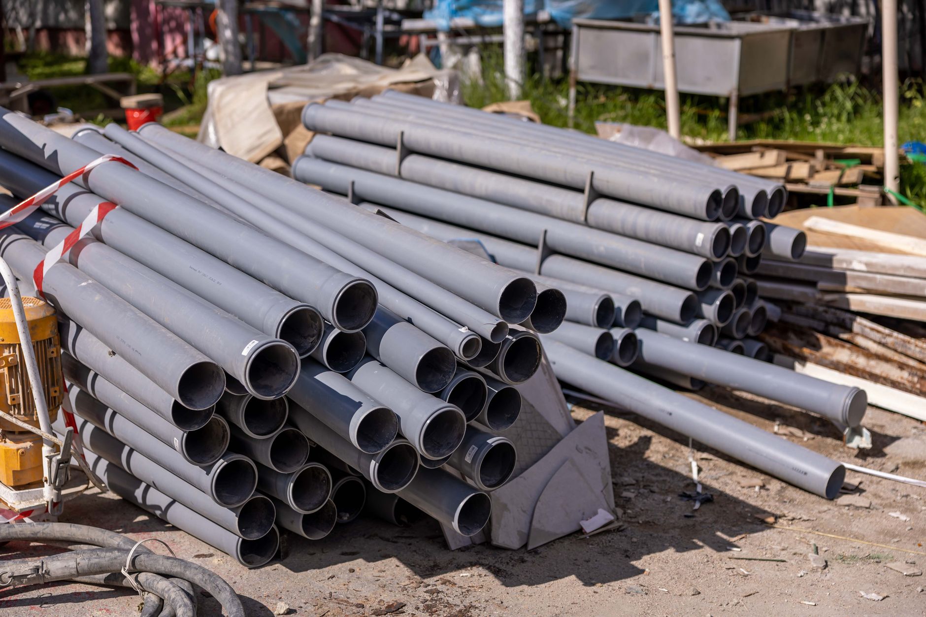 Soil and Waste Pipework: Understanding UK Drainage Sizing, Falls and Connection Rules for Domestic Jobs